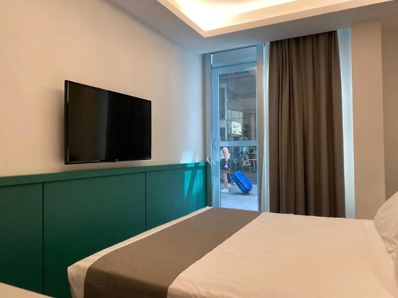 Smart Hotel - Naples Harbour Italy