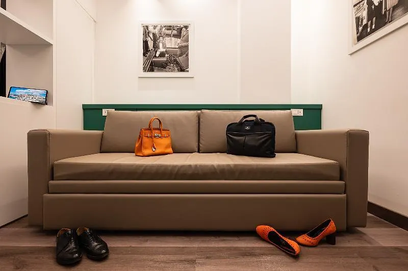 Smart Hotel - Naples Harbour