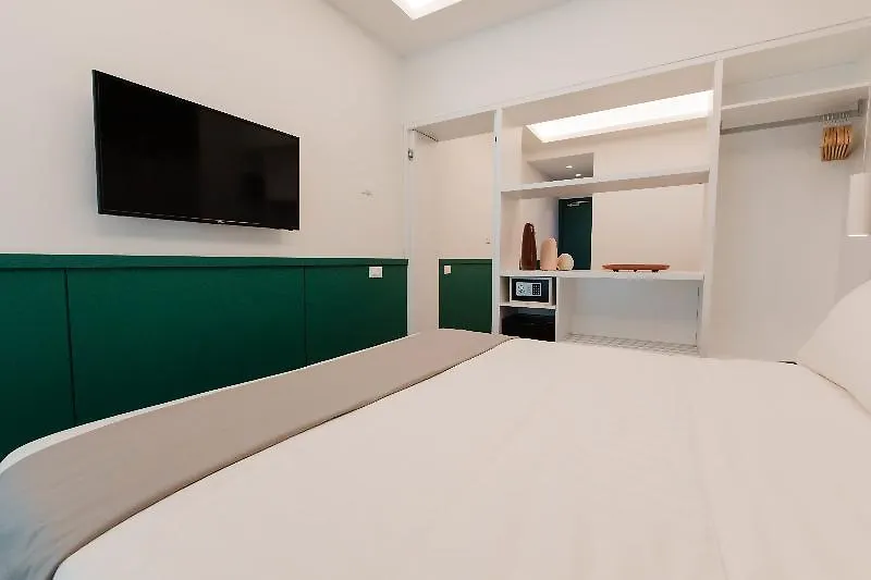 Smart Hotel - Naples Harbour