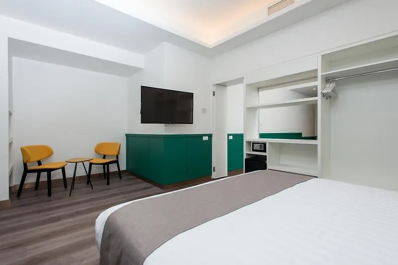 Smart Hotel - Naples Harbour