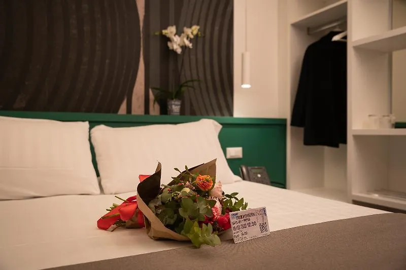 Smart Hotel - Naples Harbour